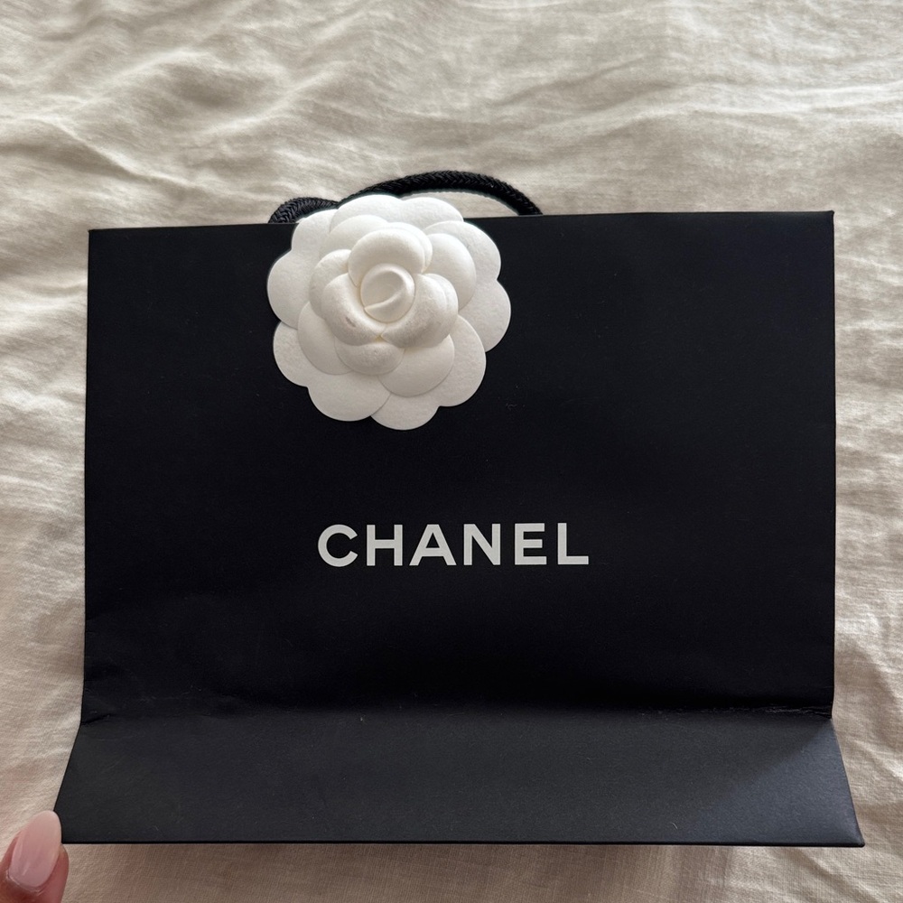 Chanel Black gift Bag with White Camellia (removable)